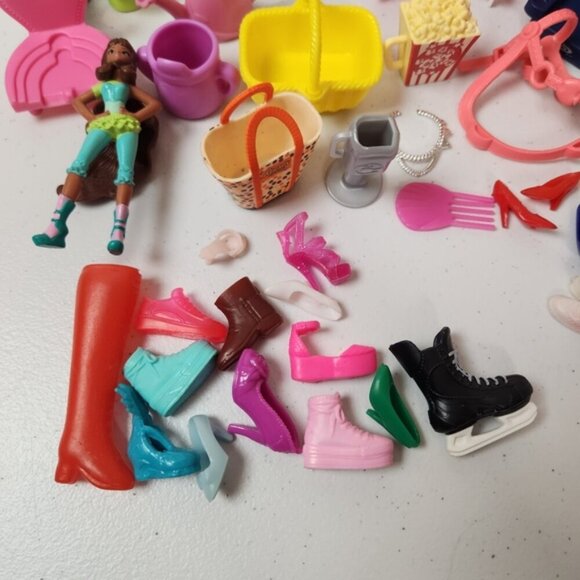 Barbie Doll House Miniatures Accessories Toys Suitcase Shoes Horse Saddle Dolls - Picture 2 of 12